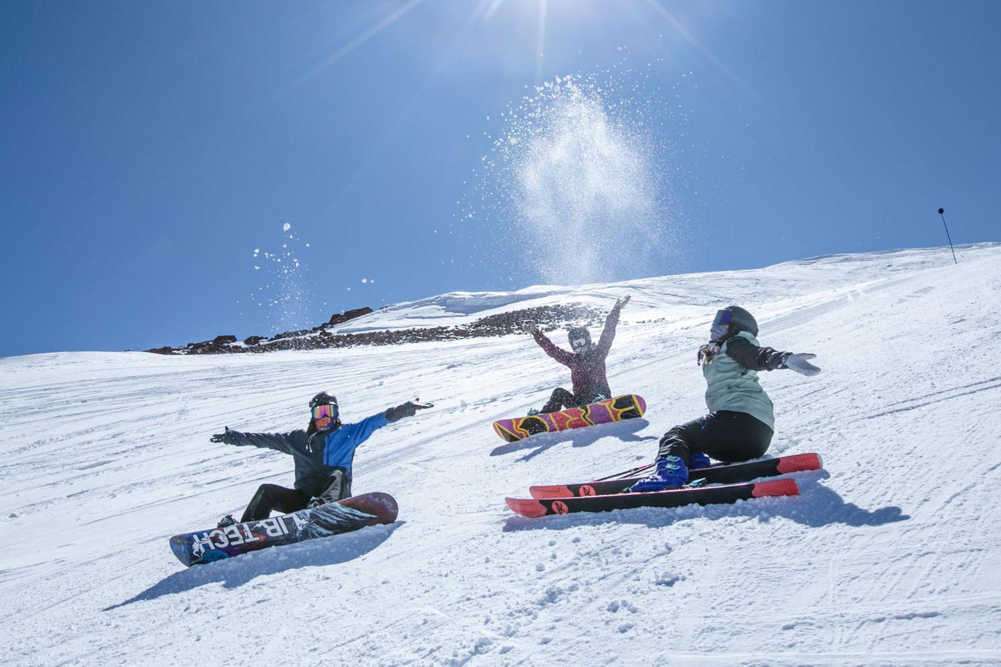 Departamentos Alojamiento Oficial Gran Parador Ski In - Out, Centro De Ski El Colorado, Farellones - Unico Con Descuentos En Servicios Del Centro De Ski Экстерьер фото