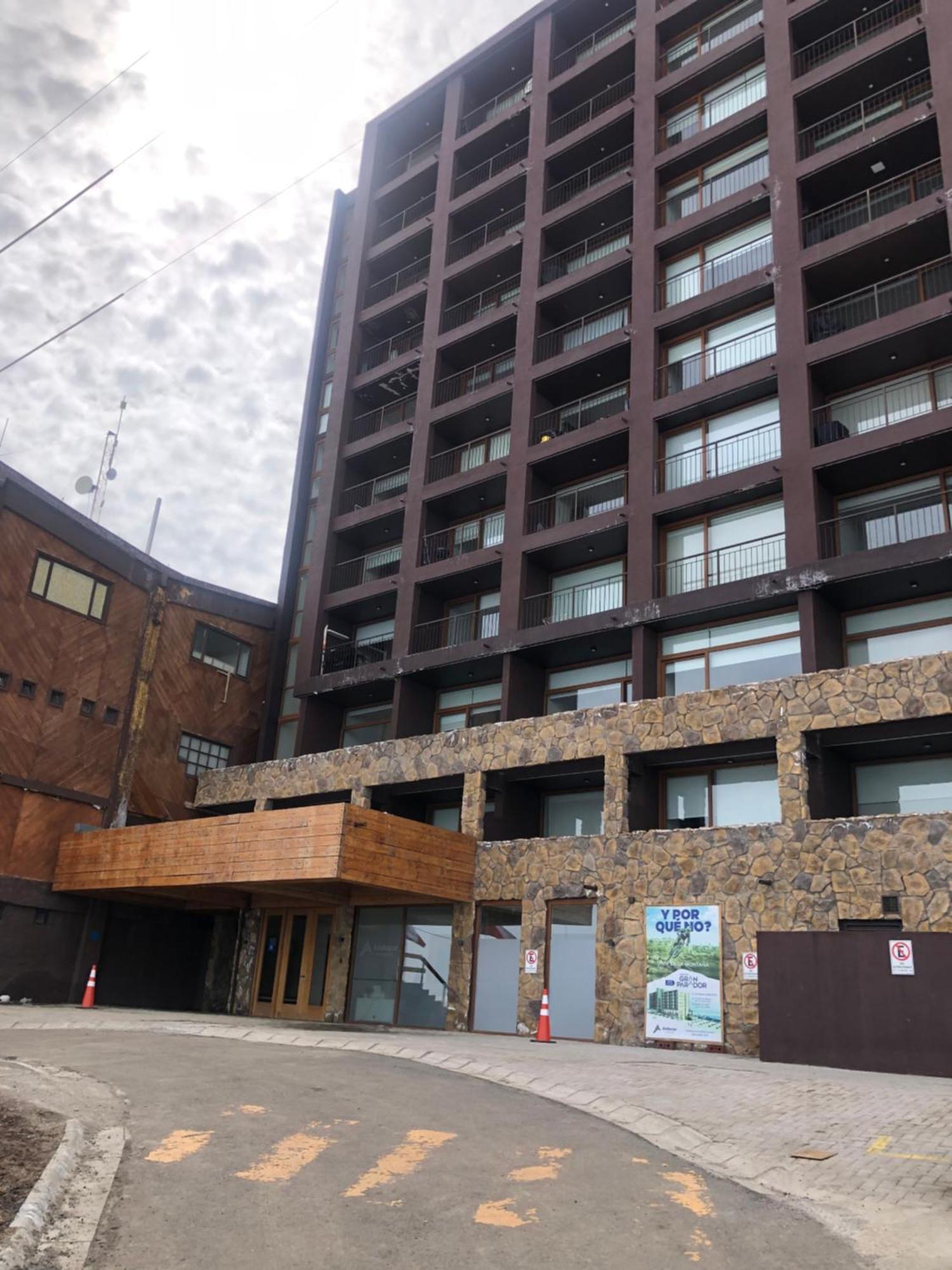 Departamentos Alojamiento Oficial Gran Parador Ski In - Out, Centro De Ski El Colorado, Farellones - Unico Con Descuentos En Servicios Del Centro De Ski Экстерьер фото